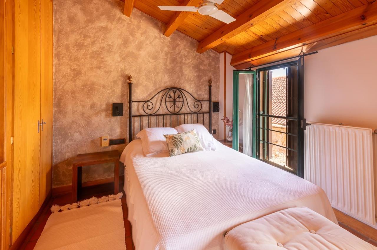 Hospederia El Arco Hotell Villavieja del Lozoya Eksteriør bilde